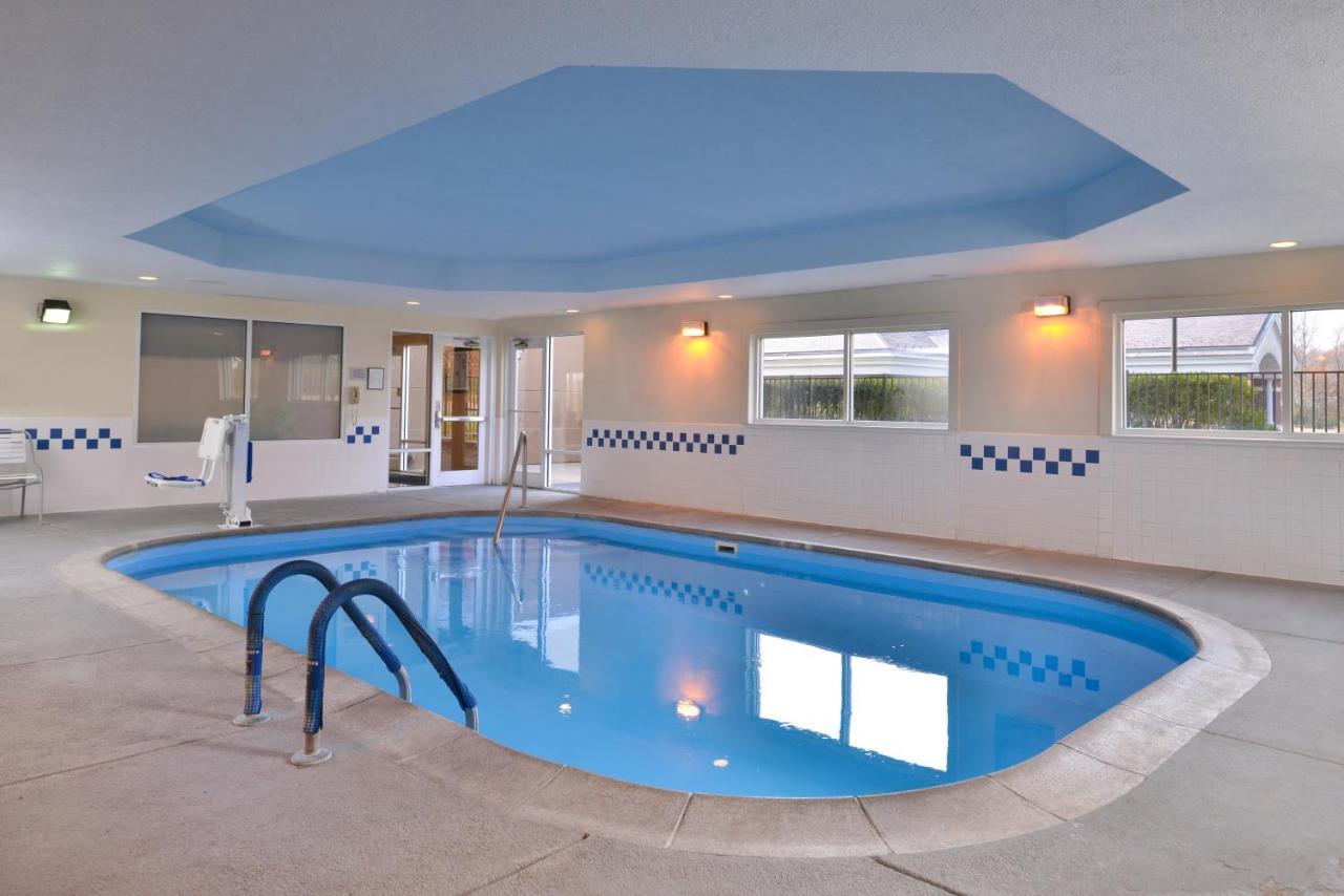 Holiday Inn Express Princeton By Ihg Ngoại thất bức ảnh